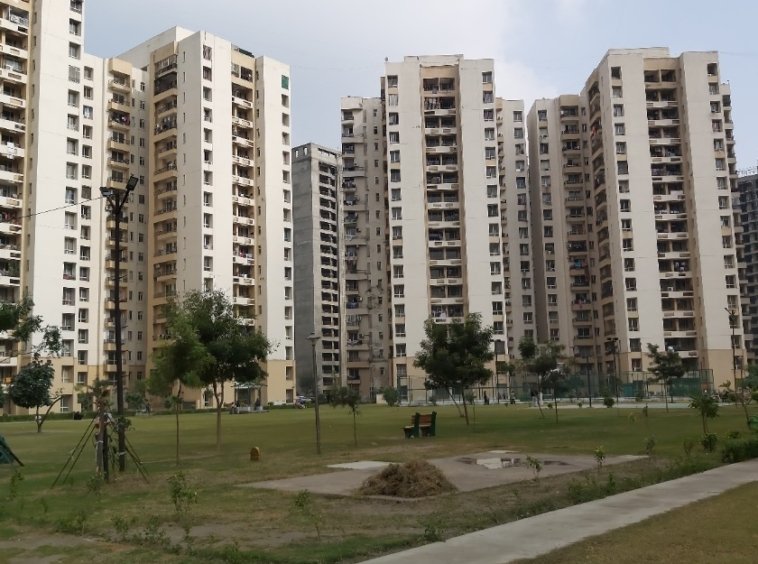 Jaypee Kosmos