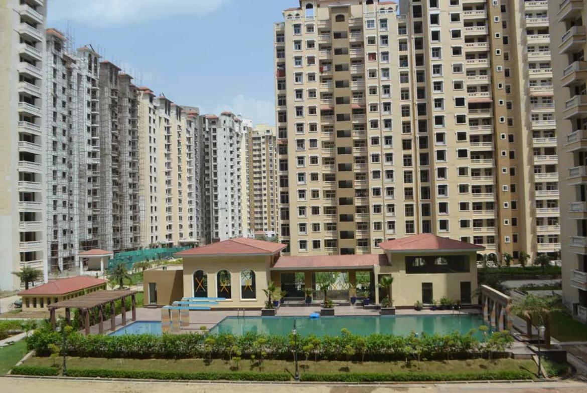 Amrapali Silicon City