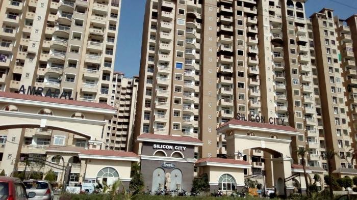 Amrapali Silicon City